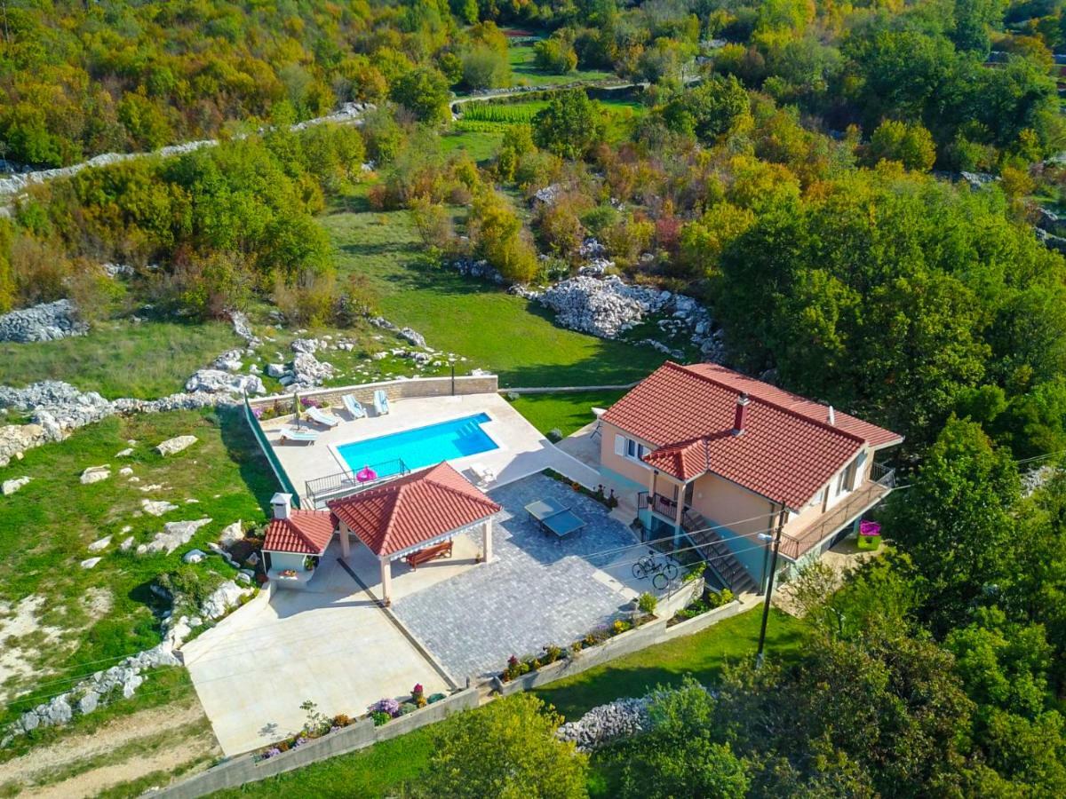 Villa Katja Omiš Exteriér fotografie