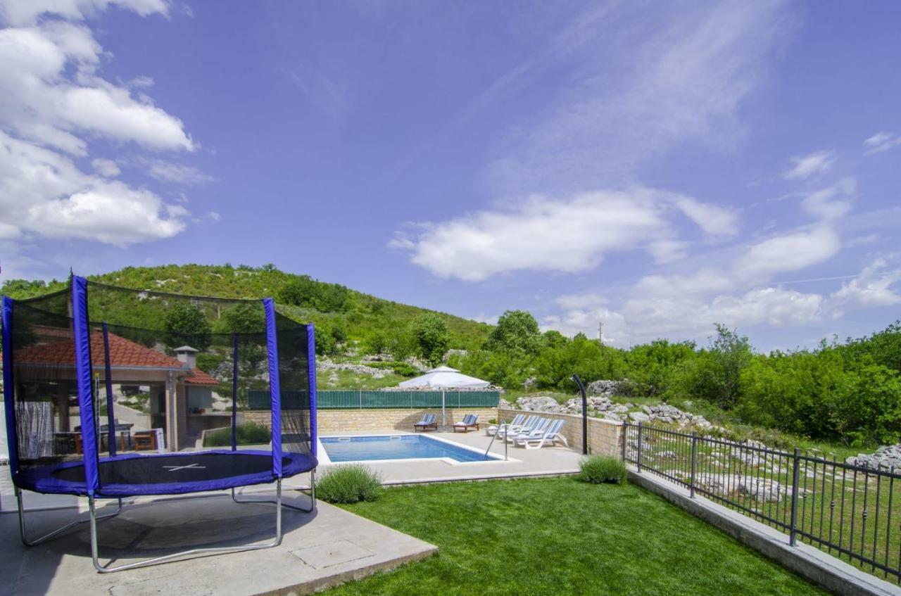 Villa Katja Omiš Exteriér fotografie